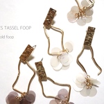 スパンコール タッセル 不規則 フープ ピアス・イヤリング