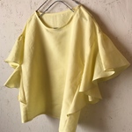 ラッフルスリーブブラウス　レモンイエロー