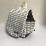 ふわふわベビーリュック【グレー葉っぱ×ブラウン】
