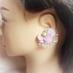 つまみ細工 紫陽花とかすみ草のピアス