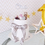 ケーキトッパーが変えられる♡クマさんとドライフラワーのクレイケーキ (男の子ベビーの1歳の誕生日に)(名入れ)