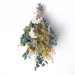 ミモザとユーカリのスワッグ