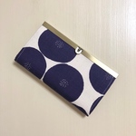 あんぱん柄長財布