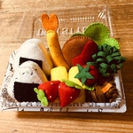 《再販2》フェルトままごとハンバーグ＆エビフライ弁当