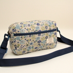 受注製作　YUWA　ブルー色地の花柄プリント生地　　シンプルショルダーバッグ♪　Fm2 Lab.