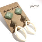 ピアス・大ぶりピアス