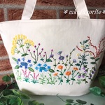 🌼 I 様ご予約品（夏の野花・手刺繍トートバッグ）です(*^^*)