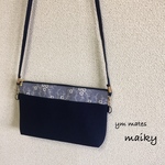 お花刺繍ブルー×ネイビー帆布ショルダーバッグ 