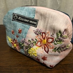 古典柄刺繍ポーチ