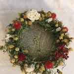 ホップツメクサと千日紅のリース