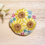 向日葵の刺繍ブローチ