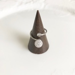 SWAROVSKI社製パヴェボールとビジューのフォークリング
