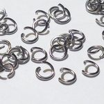 サージカルステンレス　マルカン　４ｍｍ×経線0.6ｍｍ　100個