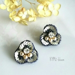 フレンチシック gray-navy flower♪ピアス/イヤリング