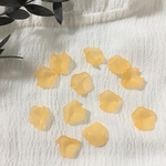 激安花びらアクリル50個前後