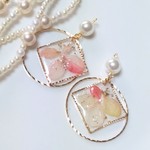 ピンクあじさいのスクエアピアス/イヤリング