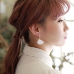 ふわふわりぼんタッセルピアス/イヤリング