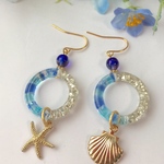 【再販】キラキラ綺麗なフープに貝殻の夏ピアス／イヤリング