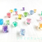 チタンはこちらソライロキャンディのキューブピアス