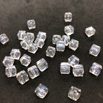 【657】多面カット　キューブガラスビーズ　クリア　6ｍｍ　３０個