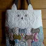白猫キルトバック