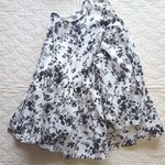 ＊花シリーズ＊綿モノトーンボタニカル柄ギャザーブラウス