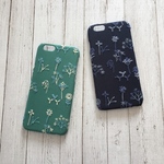 草原に咲く野花  iPhoneケース