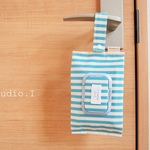 【Studio.I】お手拭きポーチ＊バッグに掛けられる便利ポーチ＊おしゃれに可愛く＊出産祝いにも＊ライトブルーストライプ
