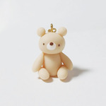 クマのピアス。