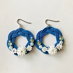 お花のピアス〜水引×つまみ細工〜