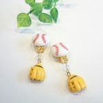 光る汗💦 野球  ⚾ クリップ イヤリング  ～  ボール グローブ スポーツ