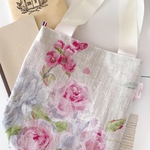 母の日に薔薇を🌹淡い薔薇のトートバッグ　フレンチファブリック