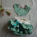 ベビー服　フリフリブルマ　ふりふり　リバティ風花柄　80～90サイズ　グリーン系