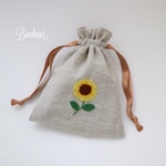 手刺繍巾着ポーチ ❁ ひまわり