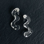 アクリルイヤリング/ピアス