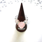 薔薇彫りローズクオーツ（10mm）・水晶　天然石指輪