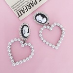 カメオとハートパールのピアス・イヤリング シルバー