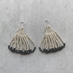 AKELA - silver+black -
