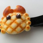 カニメロンパンのヘアクリップ