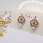 open sale♩ちいさなお花とコットンパールのピアス