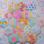 happy0605様専用☆hana*ハンドメイドヘキサゴンパッチワークのミニマット☆ハローベイビー☆Pink