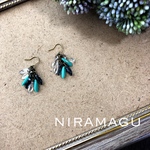 ダガービーズのじゃらじゃらピアス