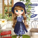 No.1576   紺花柄のセットアップとオーバースカートのセット