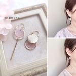 ✴︎NEW!✴︎アシンメトリー♡シンプル爽やか天然シェルとメタルミックスピアス（カラー:ベビーピンク×ゴールド）
