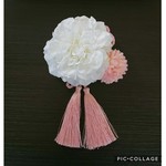 白とピンクで華やかに！和装髪飾り 