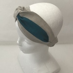 上質な麻のbeige×ブルーのクロスターバン