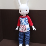 うさぎぃ・rurukoサイズ●ラグランシャツ   赤×英字プリント