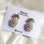 パールパイナップルピアス