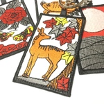 和風☆和柄 花札刺繍 １０月『紅葉に鹿』 チャーム付きキーホルダー