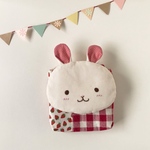 【再販】ふんわり☆うさぎさん　移動ポケット いちごさん　